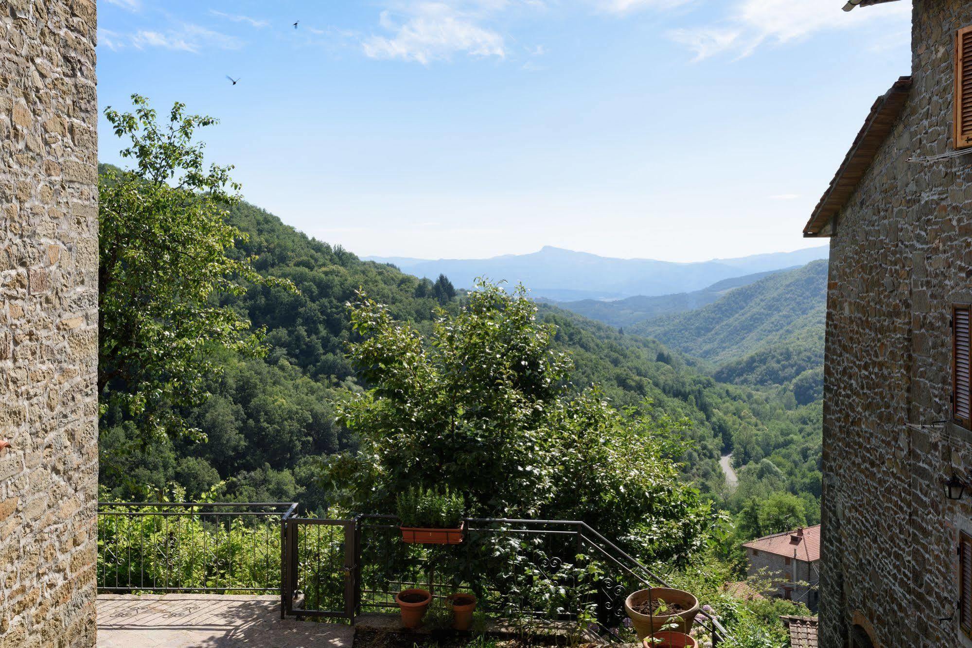 Borgo Dei Corsi Holiday House Reggiolo Ngoại thất bức ảnh