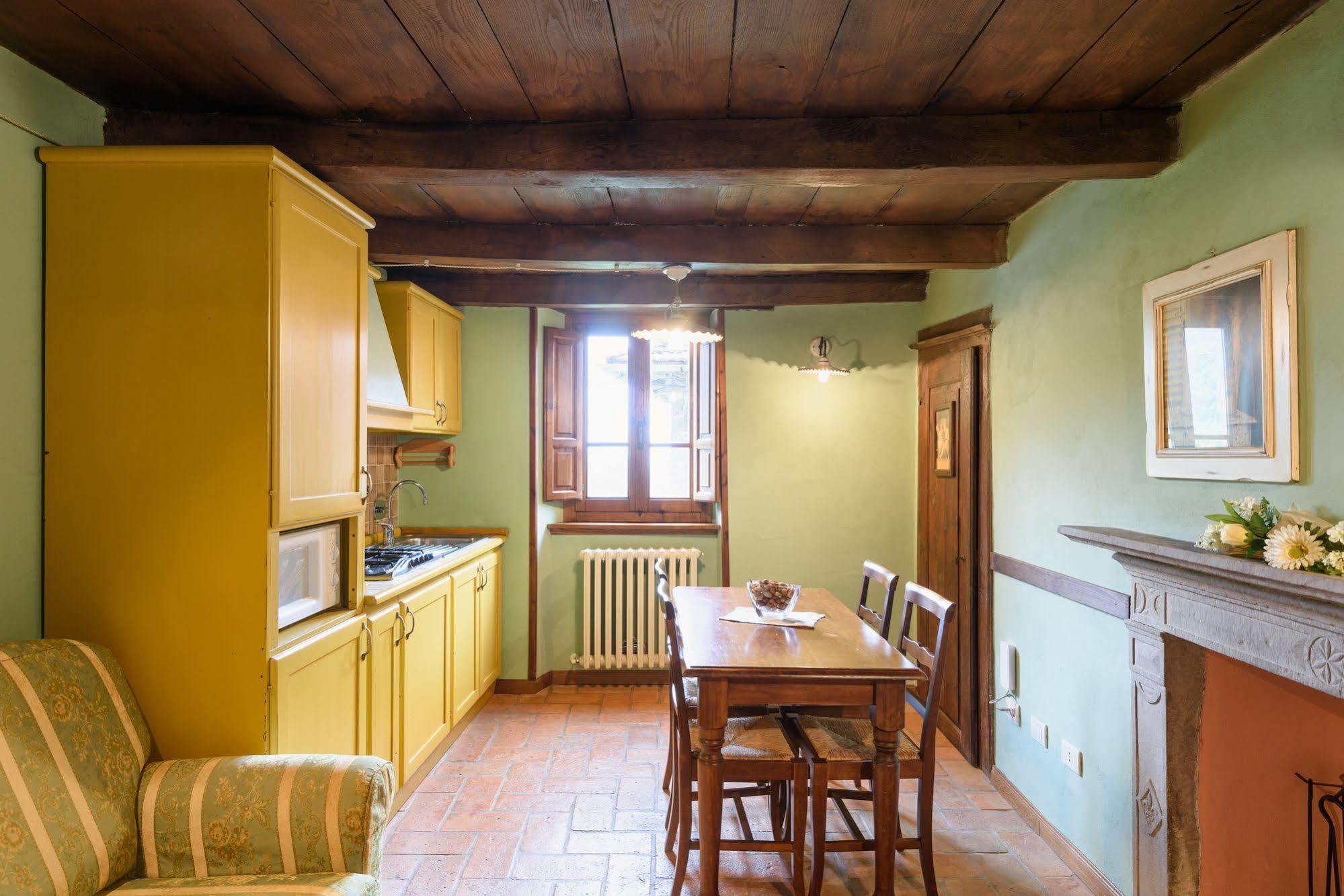 Borgo Dei Corsi Holiday House Reggiolo Ngoại thất bức ảnh